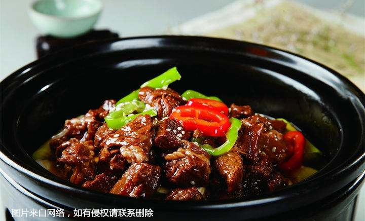 香辣天下—牛腩煲